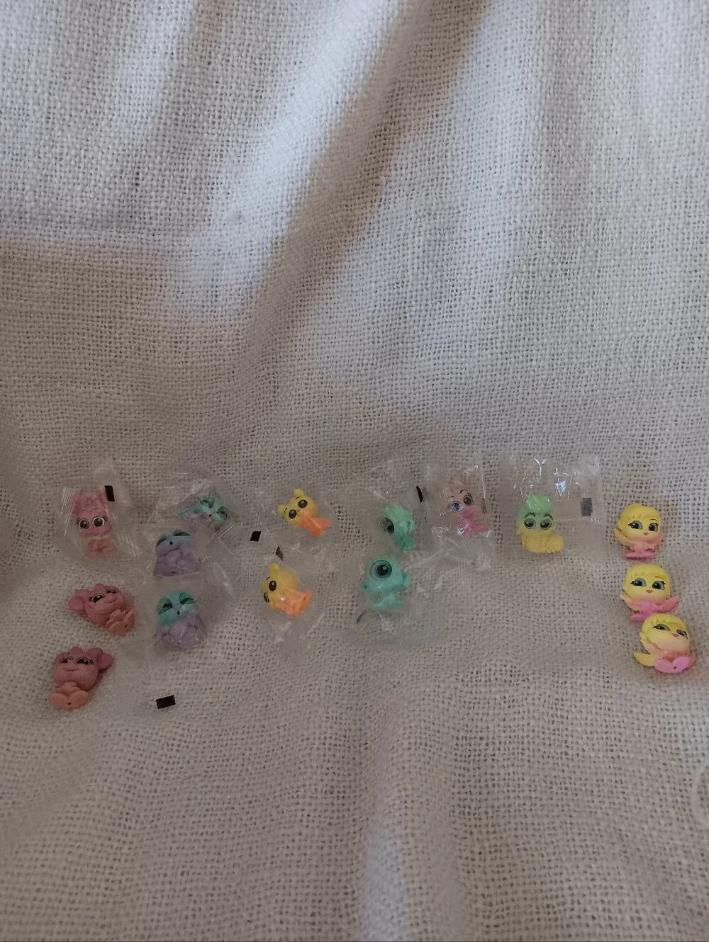 Disney Doorables EASTER 2025 PASTEL COLORS Doorables Not In Orginal Box. 15 - Picture 1 of 4